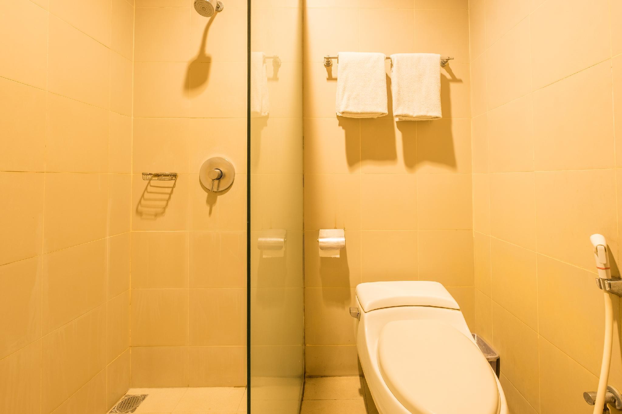 Capital O 874 Hotel Nyland Pasteur 30/30