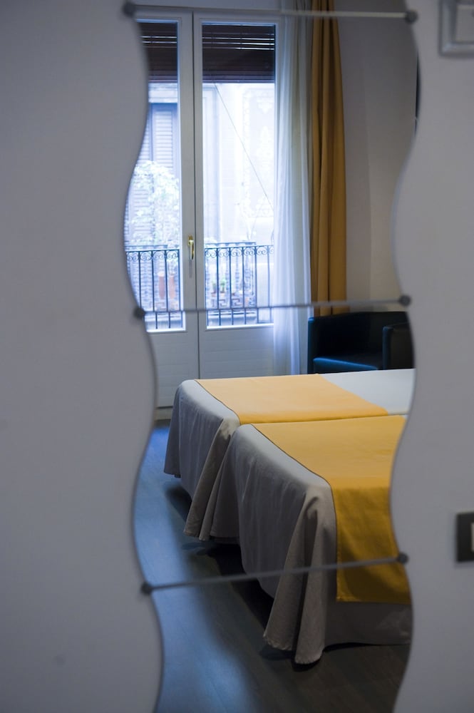 Hotel TOC Hotel Las Ramblas 83/106