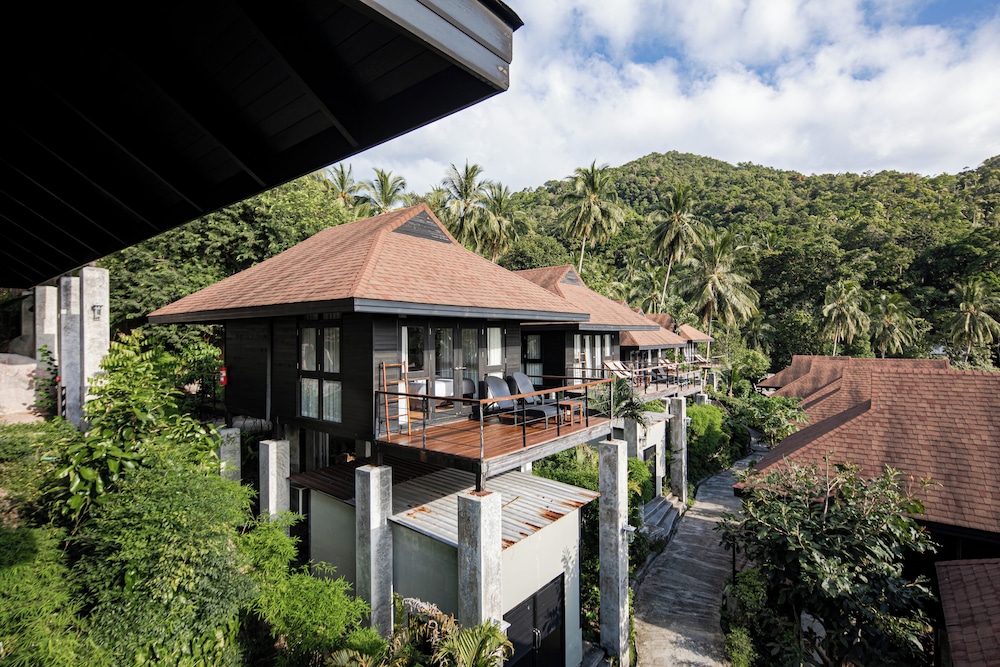 The Tarna Resort Koh Tao in KOH TAO - KOH NANGYUAN