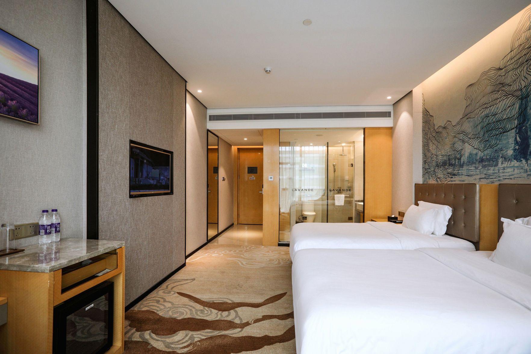 Standard, Twin Beds