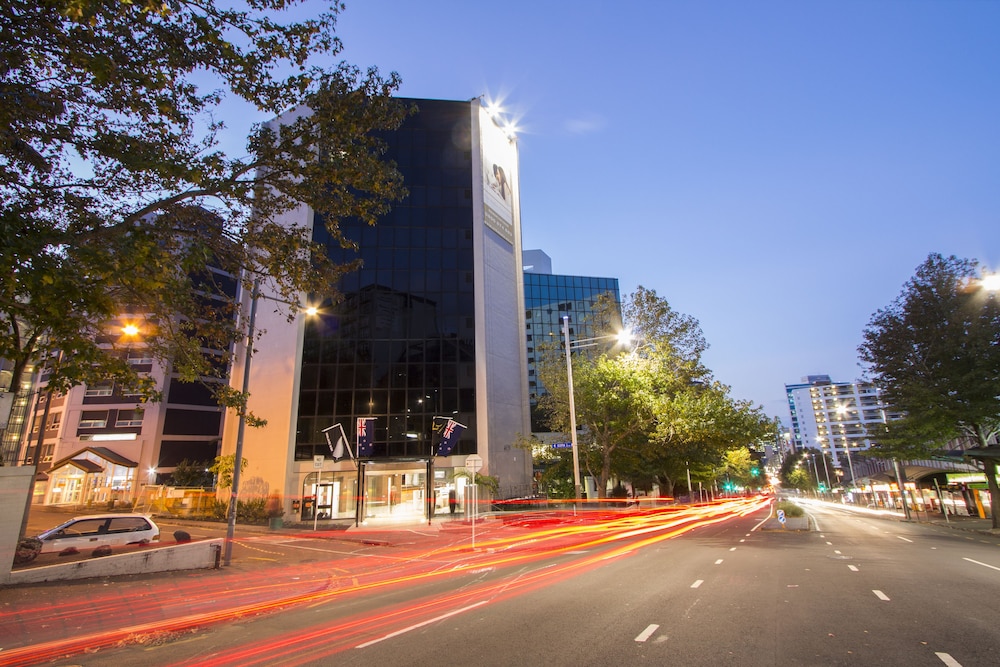 Vr Queen Street Hotel And Suite 54/63