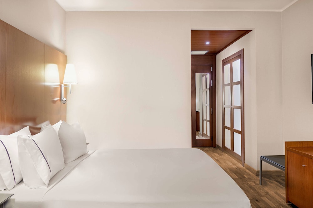 Ac Hotel Genova By Marriott 14/50