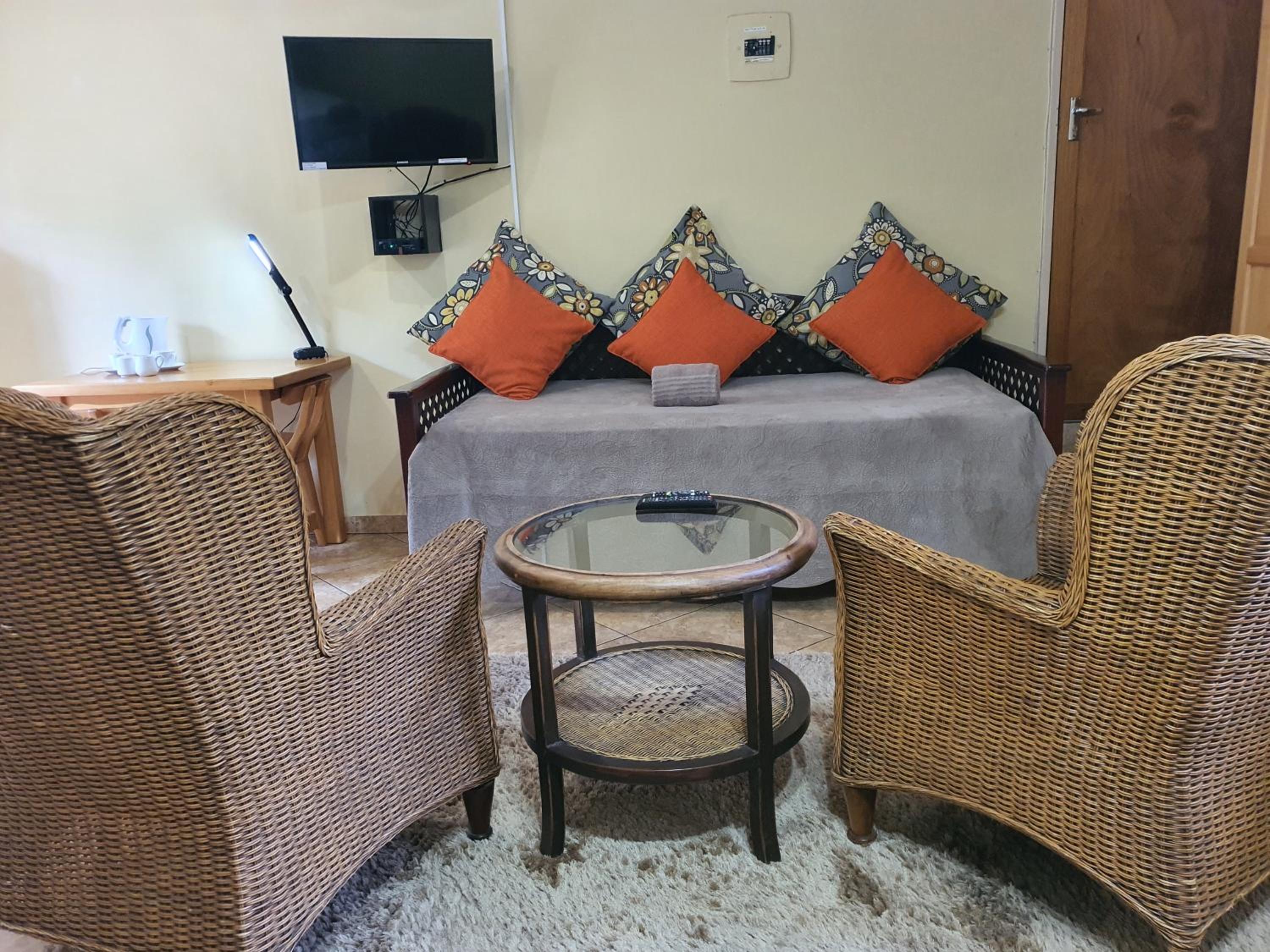 Selati 103 Guest Cottages 13/26