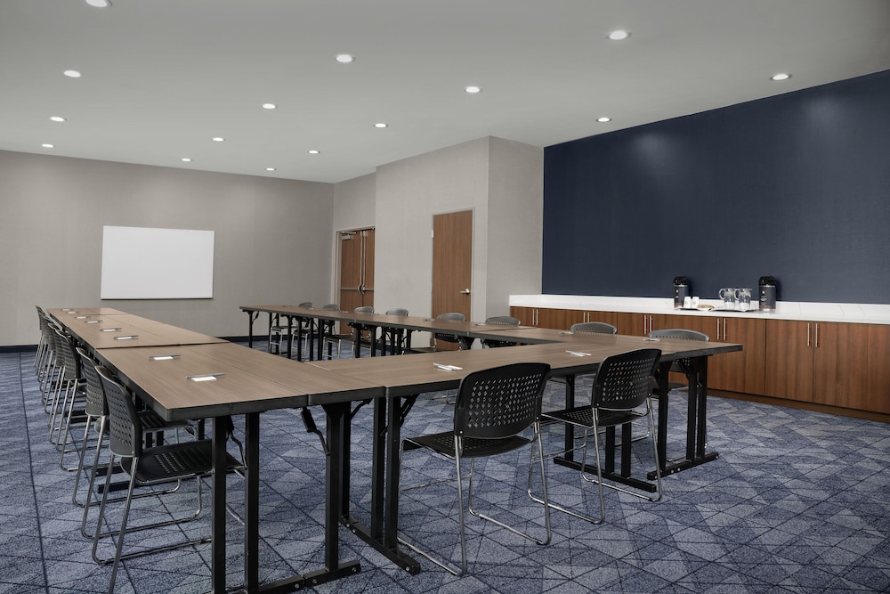 Courtyard by Marriott Northport 19/30
