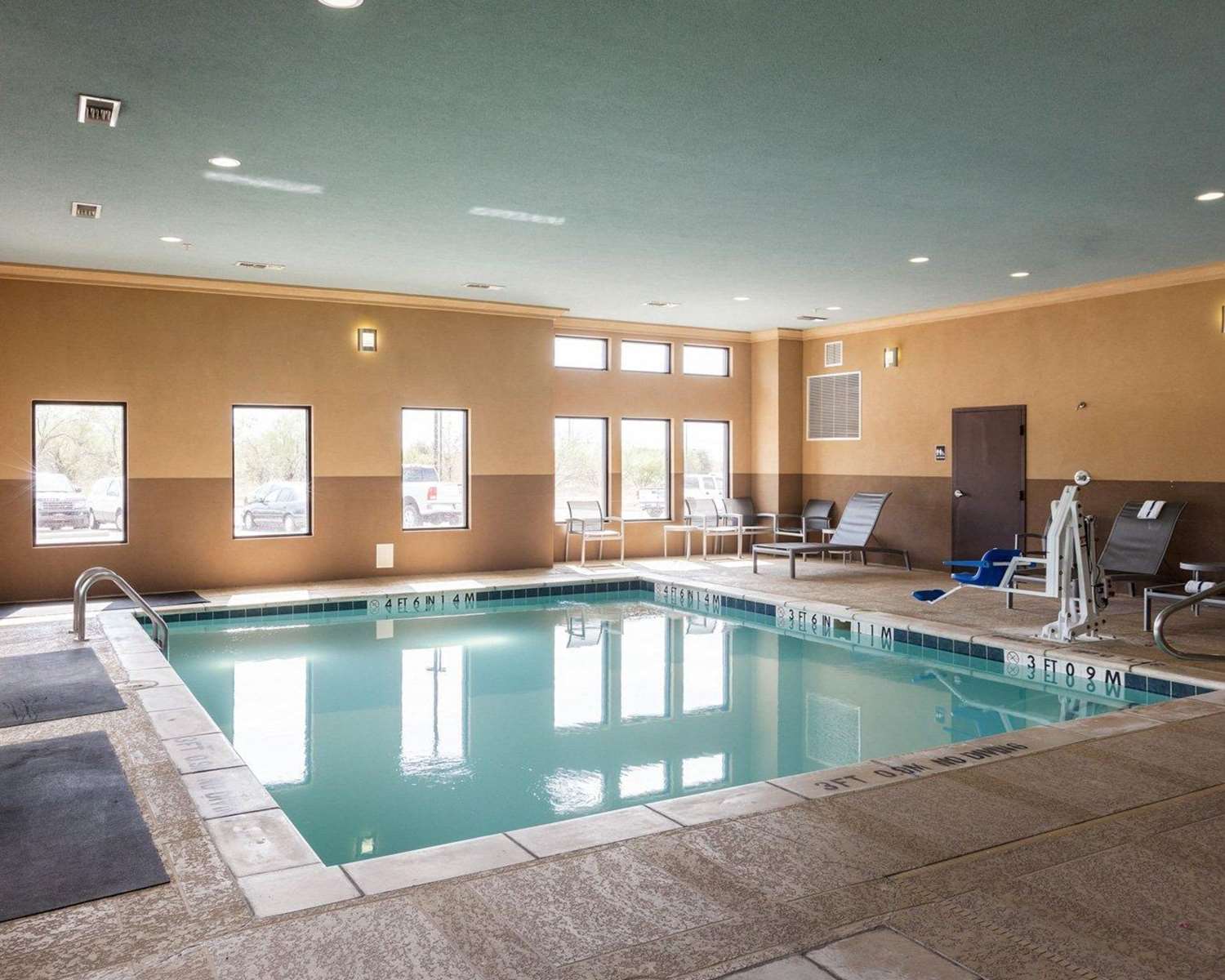 Comfort Suites Greenville 15/42