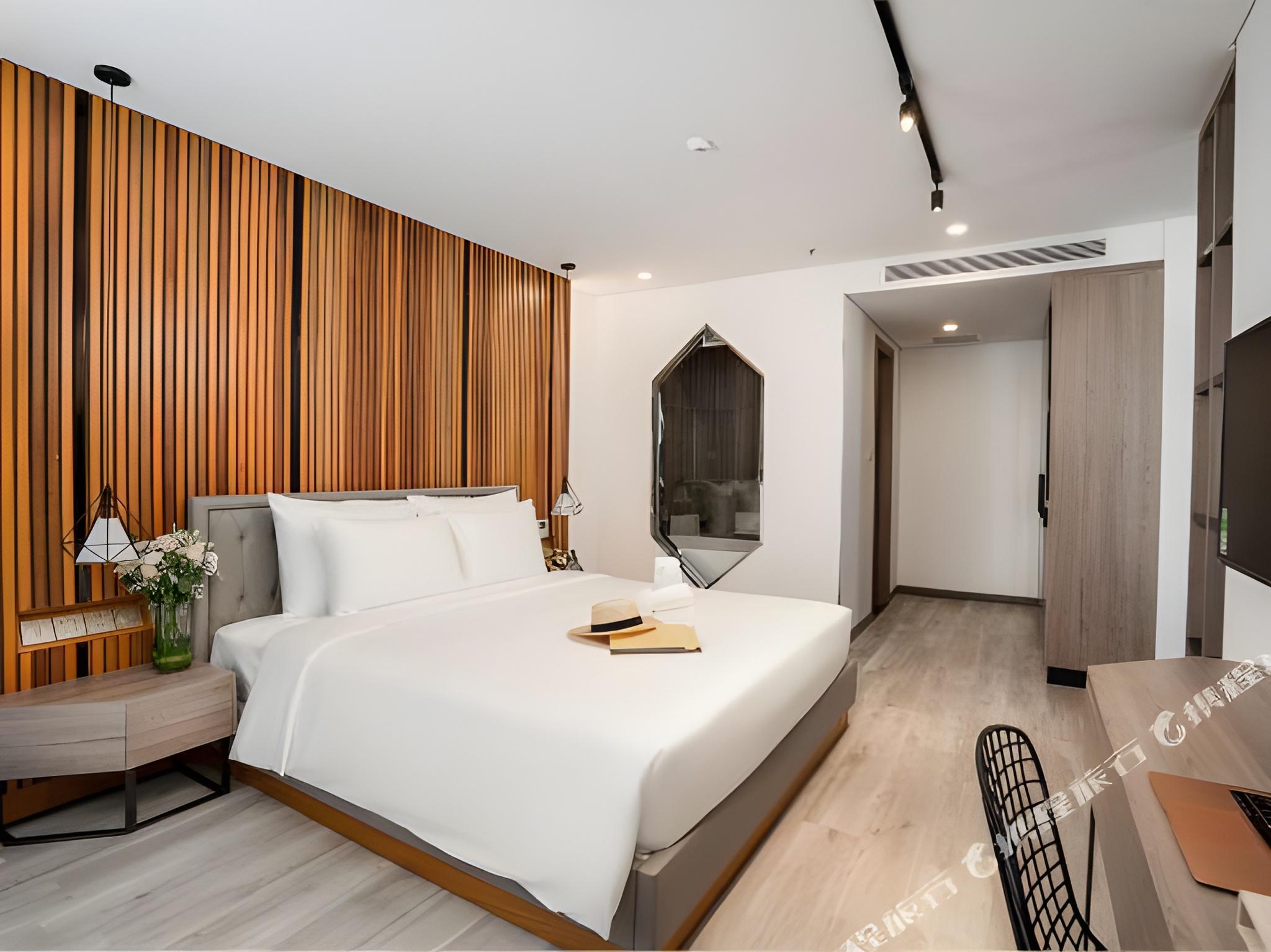 جناح بسرير كوين، HAIAN Riverfront Hotel 2/4