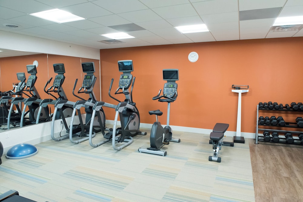 Holiday Inn Express & Suites Dayton North - Vandalia 41/50