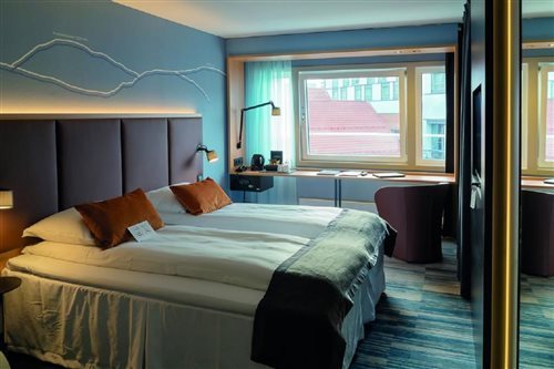 Room, Double Bed