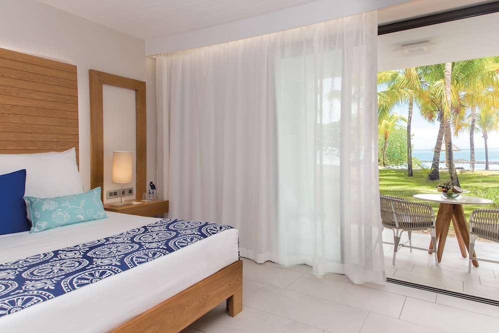 Paradis Beachcomber Golf Resort and Spa 14/65