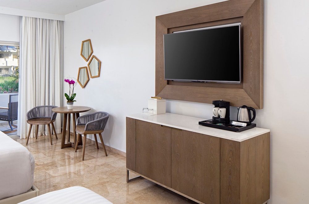 Hyatt Regency Grand Reserve Puerto Rico 59/75