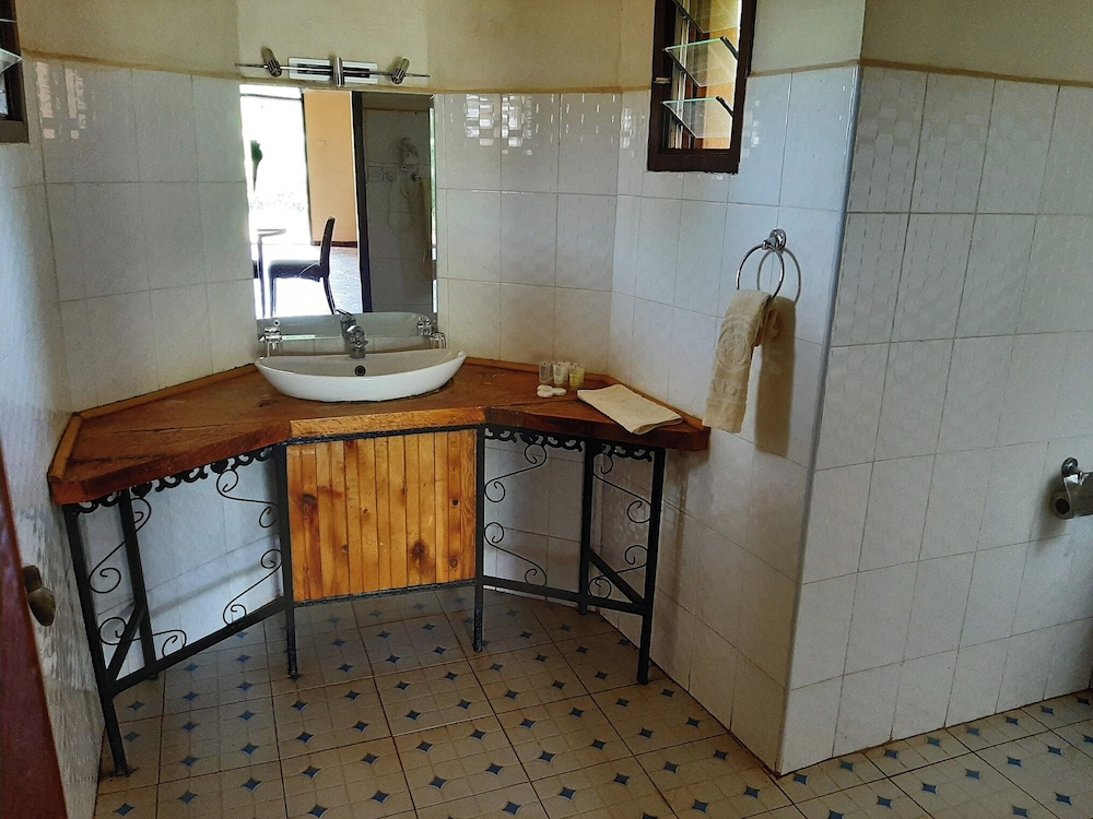 AA Lodge Amboseli 8/50