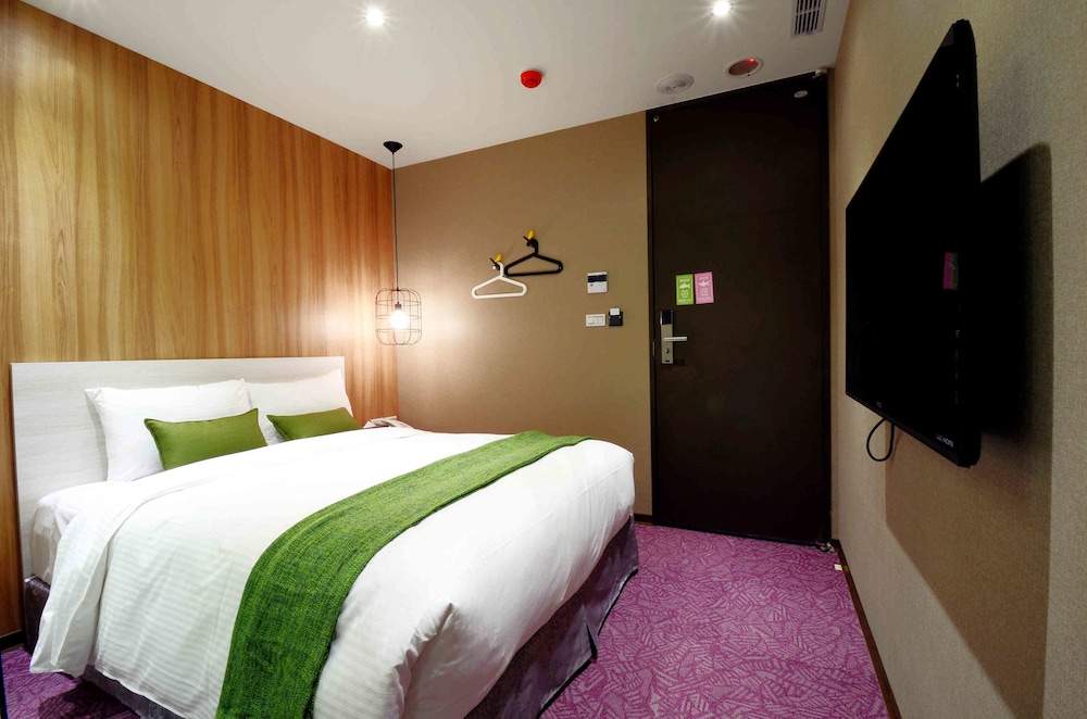 Ark Hotel 22/45
