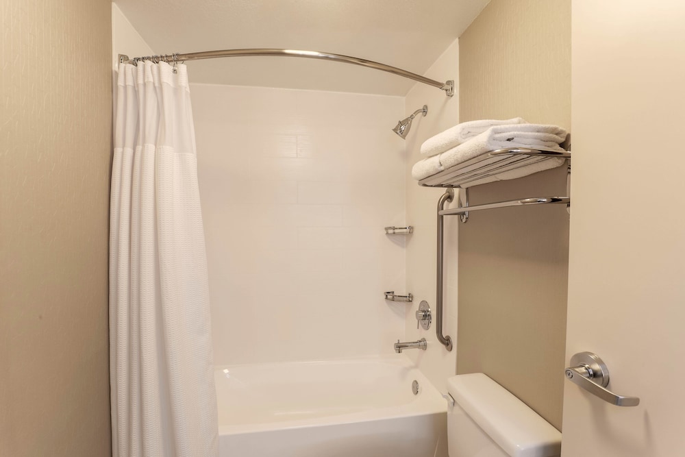 SpringHill Suites by Marriott Yuma 8/30
