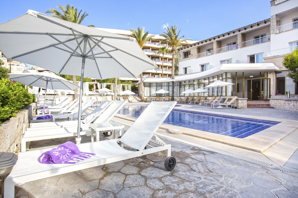 swimming pool spa