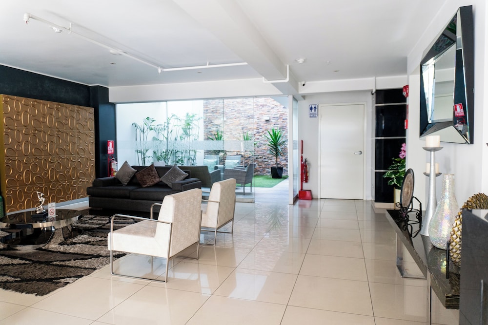 Petit Palace Apart Hotel Suites 36/50