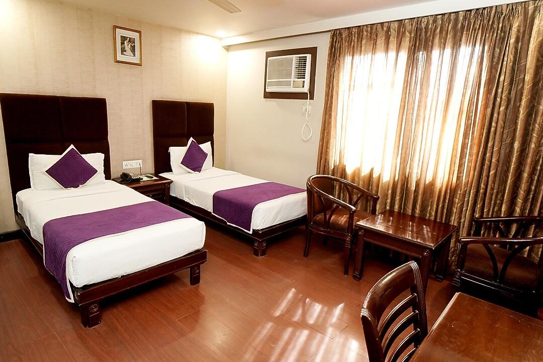 Hotel Ganga Regency 9/34