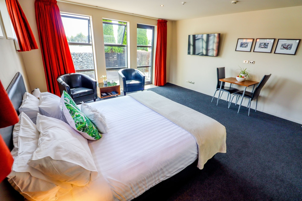 Spa, Executive, Studio, King Bed