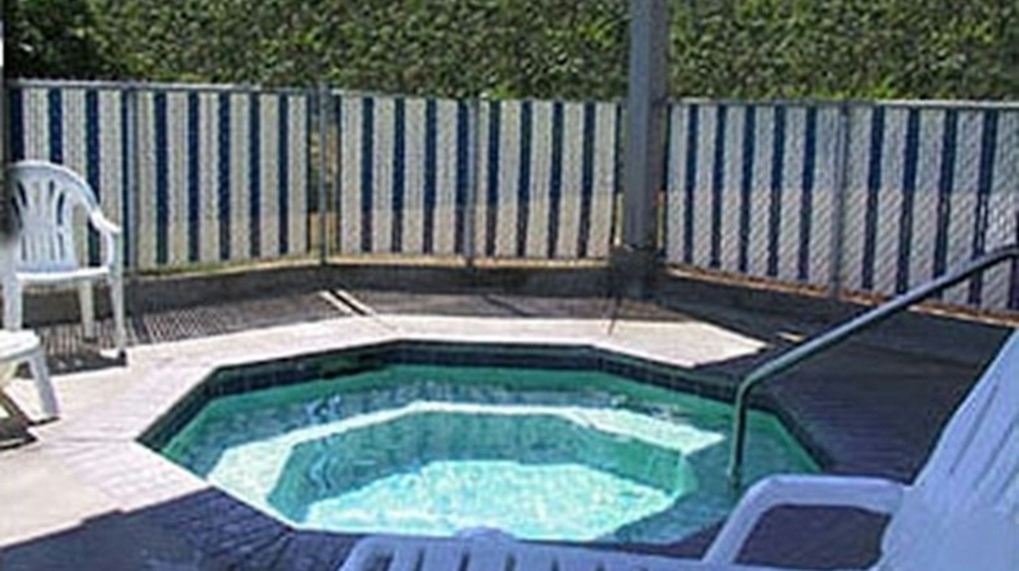 Edgewater Inn Shady Cove 19/27