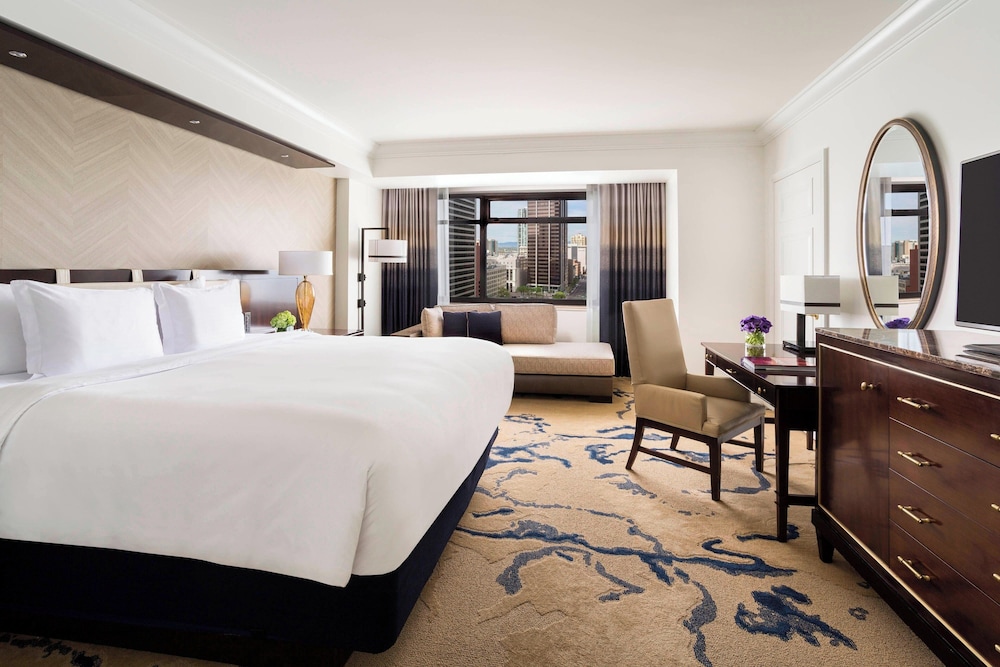 غرفة ديلوكس بسرير كينج، THE RITZ-CARLTON DENVER 4/10