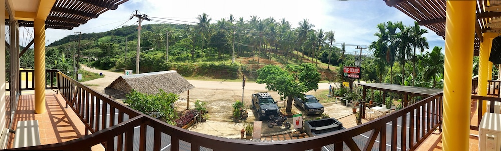 Lanta Thip House in KOH LANTA