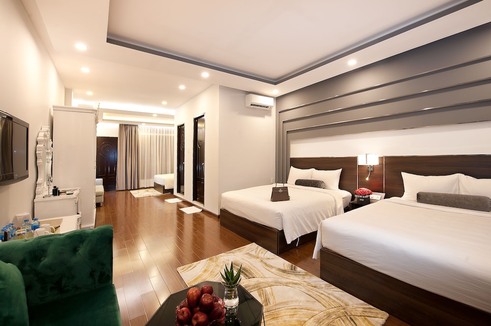 Adora Hotel 14/50