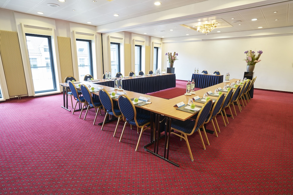 AMRATH GRAND HOTEL DE L EMPEREUR 60/64