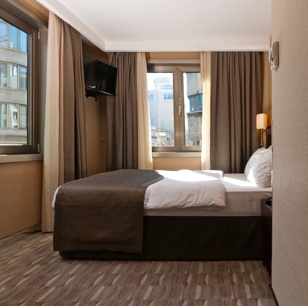 Taksim Riva Hotel 17/56