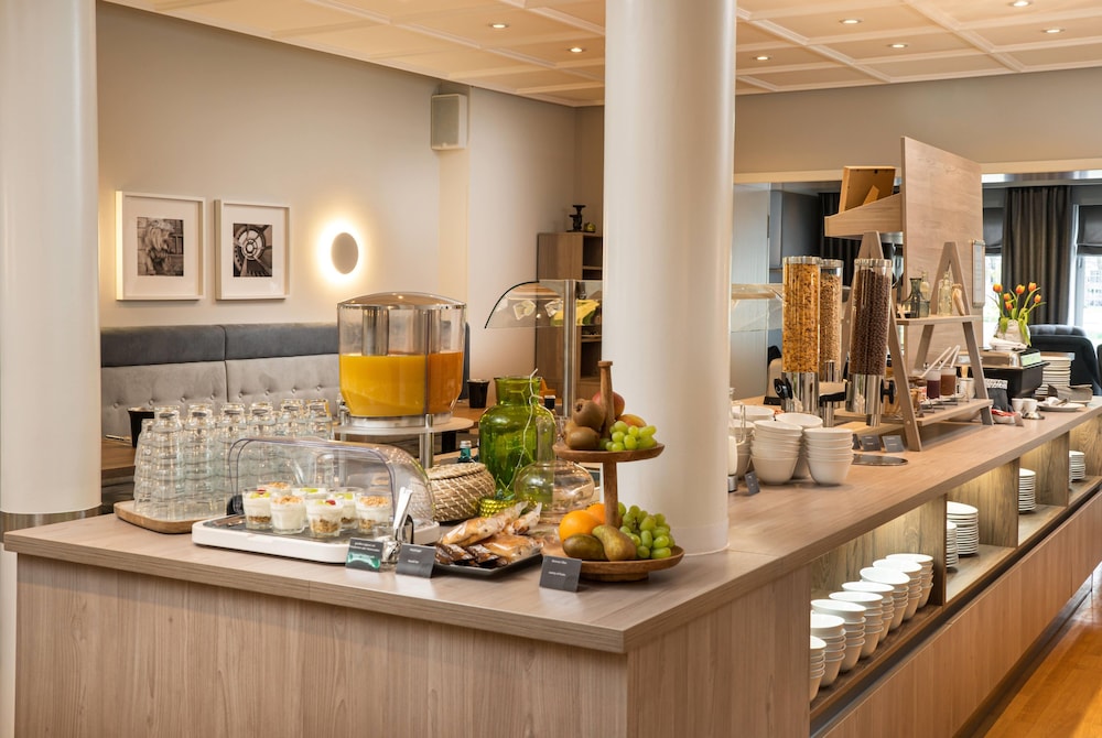 elaya hotel hannover city, Trademark by Wyndham 5/37