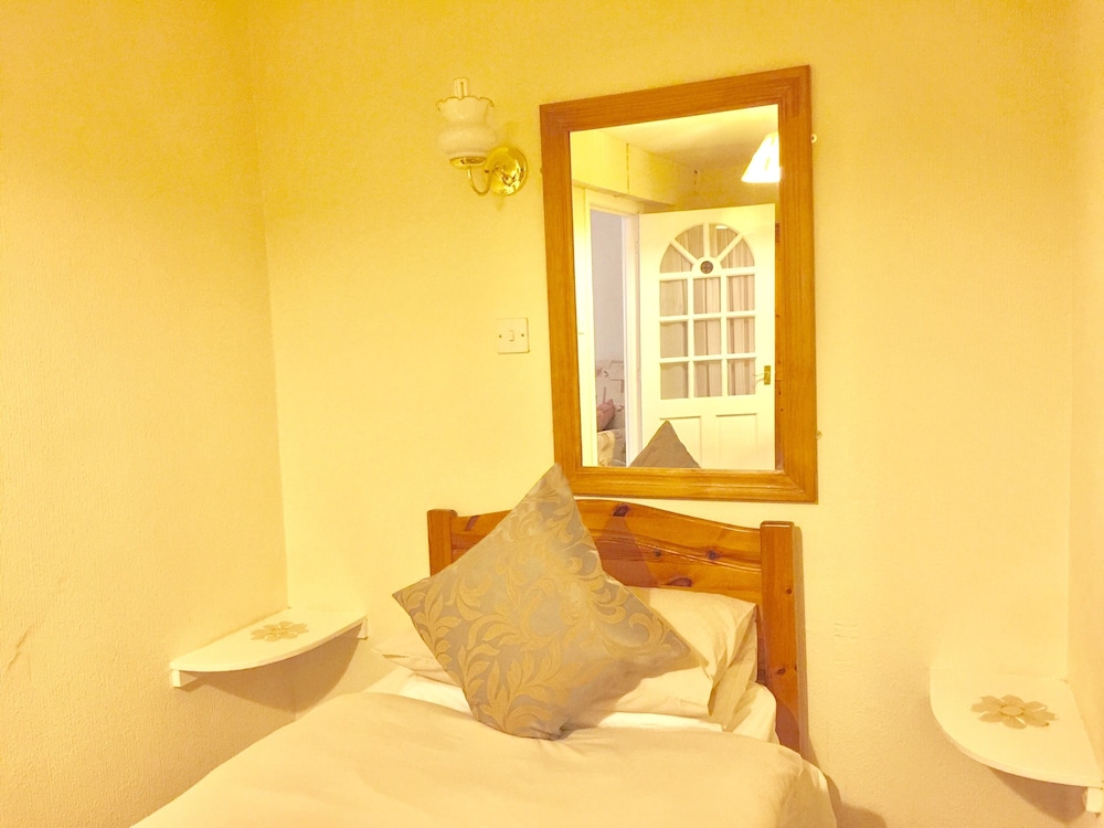 The Mountview 29/50