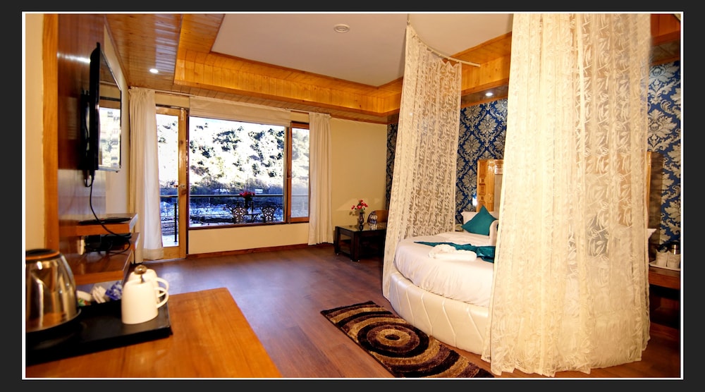 Grand Krisa Resort & Spa 6/50