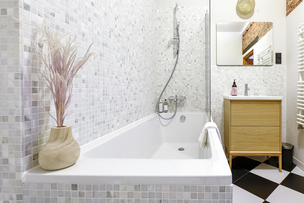 Arthotel Stalowa52 50/58