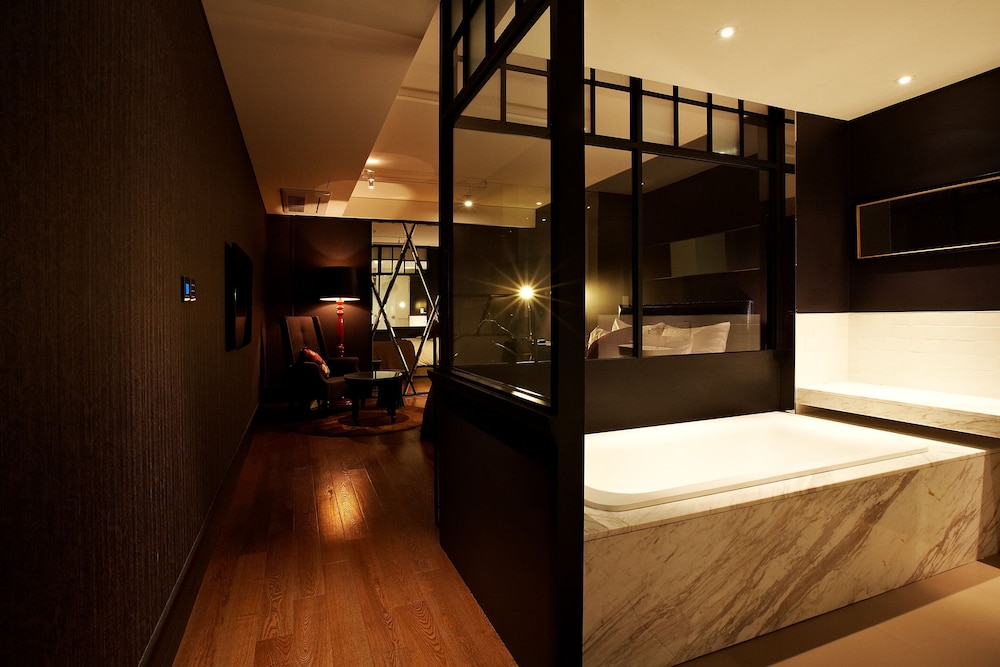 Lee Design Hotel 43/74