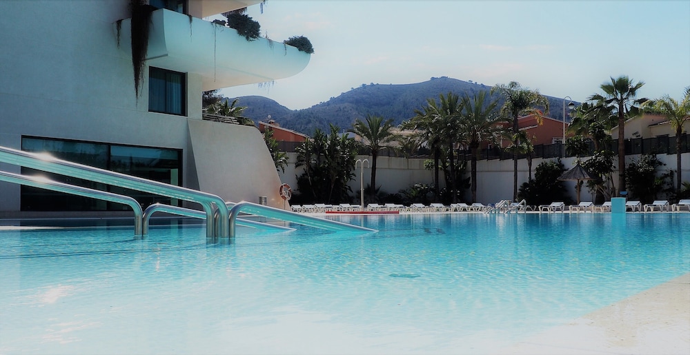 Deloix Aqua Center Hotel 51/68