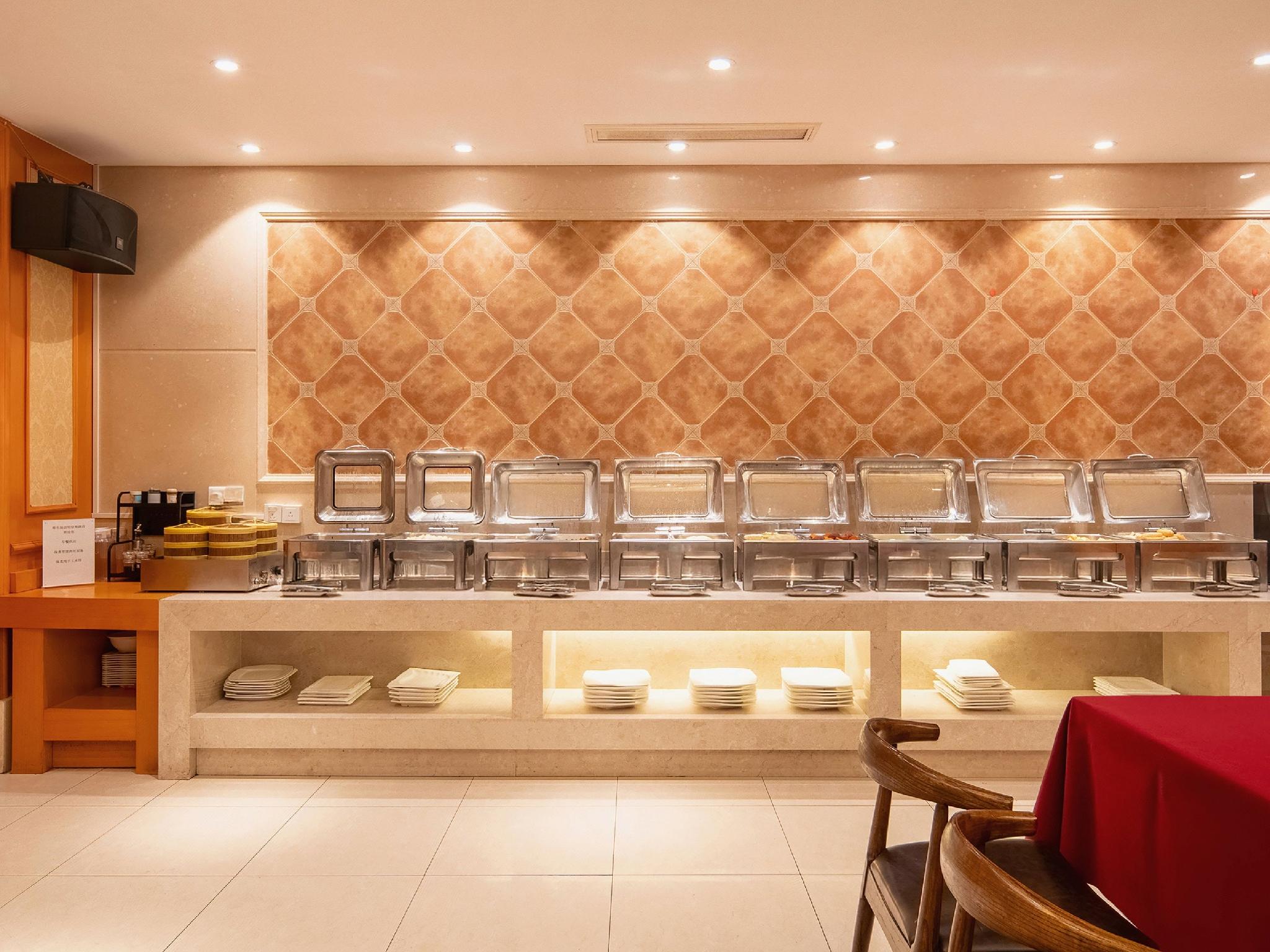 Vienna Hotel (Shanghai Chongming Lvhai Road) 32/33