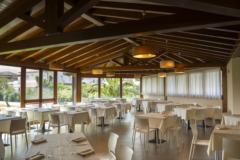 VOI Baia Di Tindari Resort 46/61