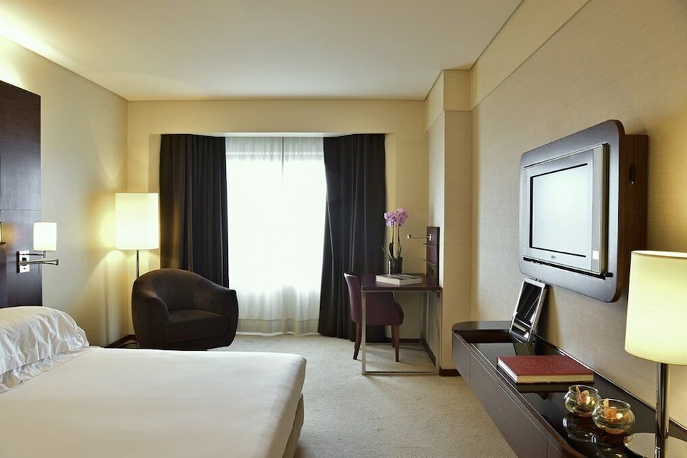 Porto Palacio Hotel By The Editory 26/79