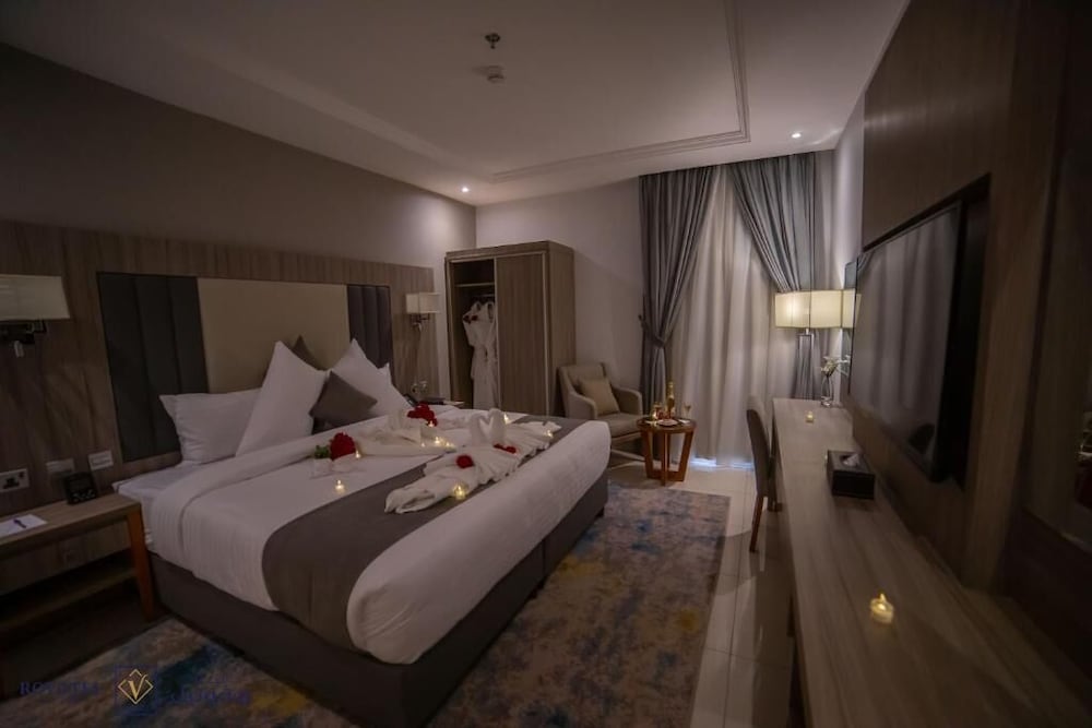 فندق روفوتيل(ROVOTEL HOTEL) 7/40