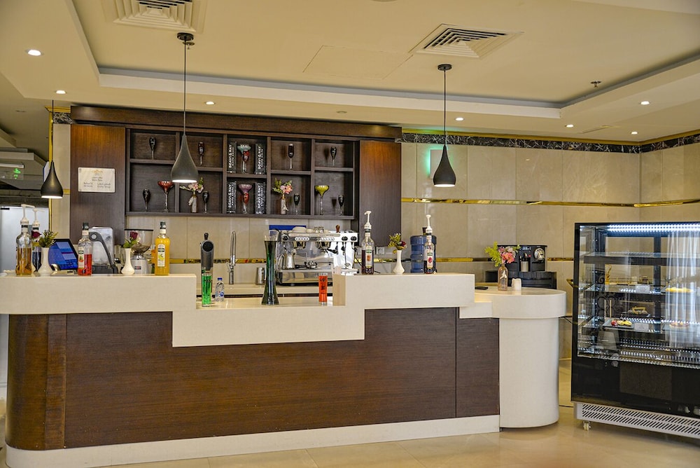 فندق كراون تاون(Crown Town Hotel) 40/46