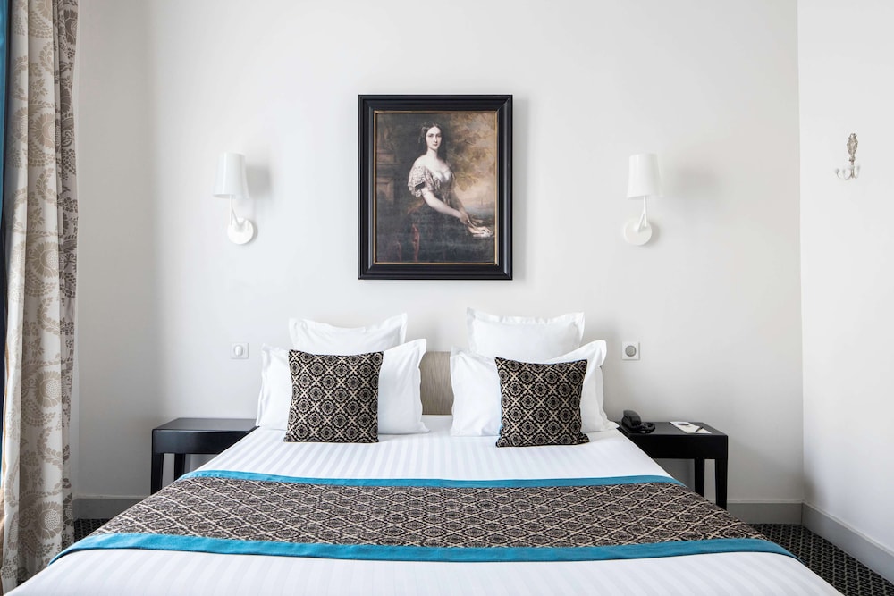 SUPERIOR, DOUBLE BED