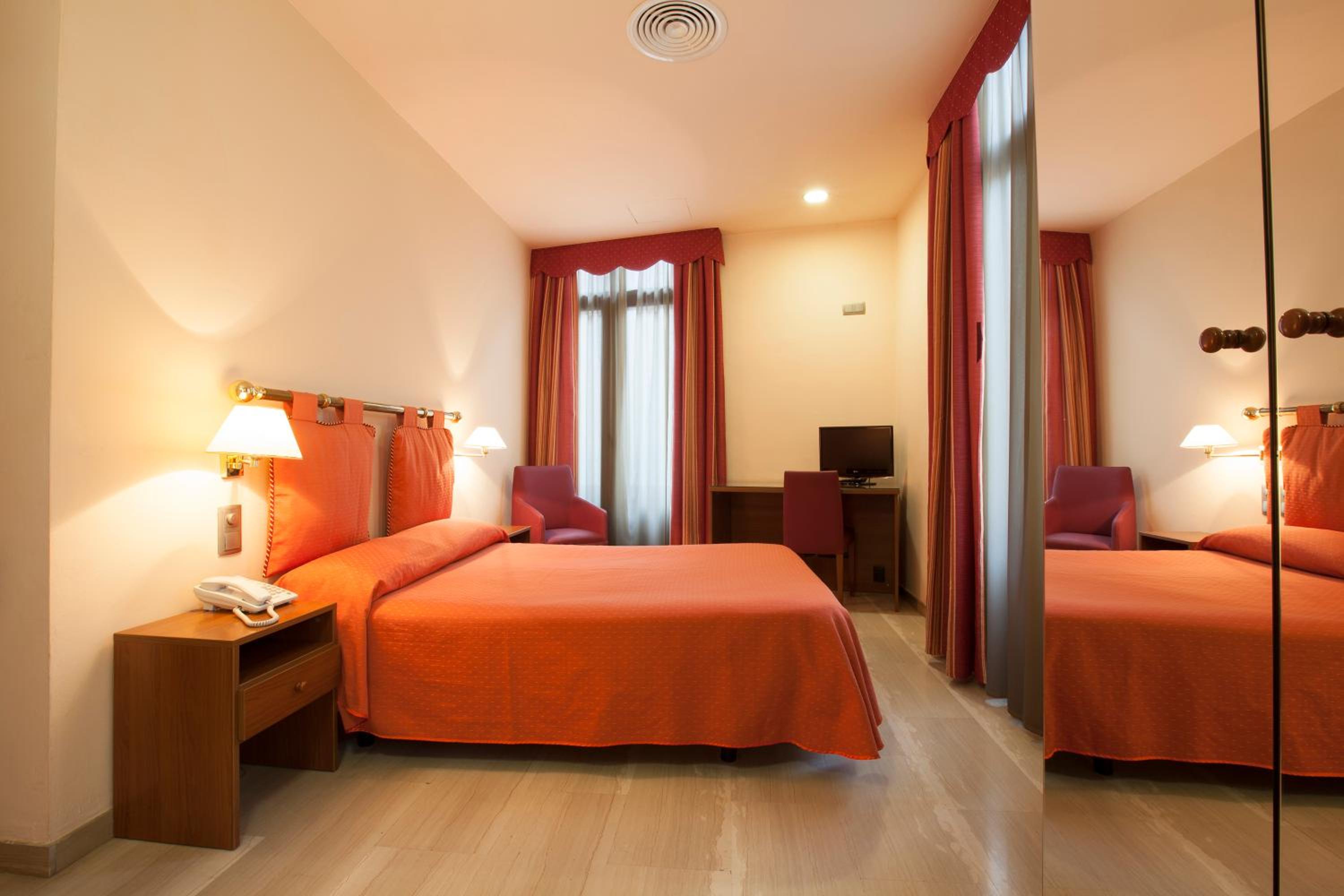 غرفة بسرير مزدوج، Alba Hotel 5/10