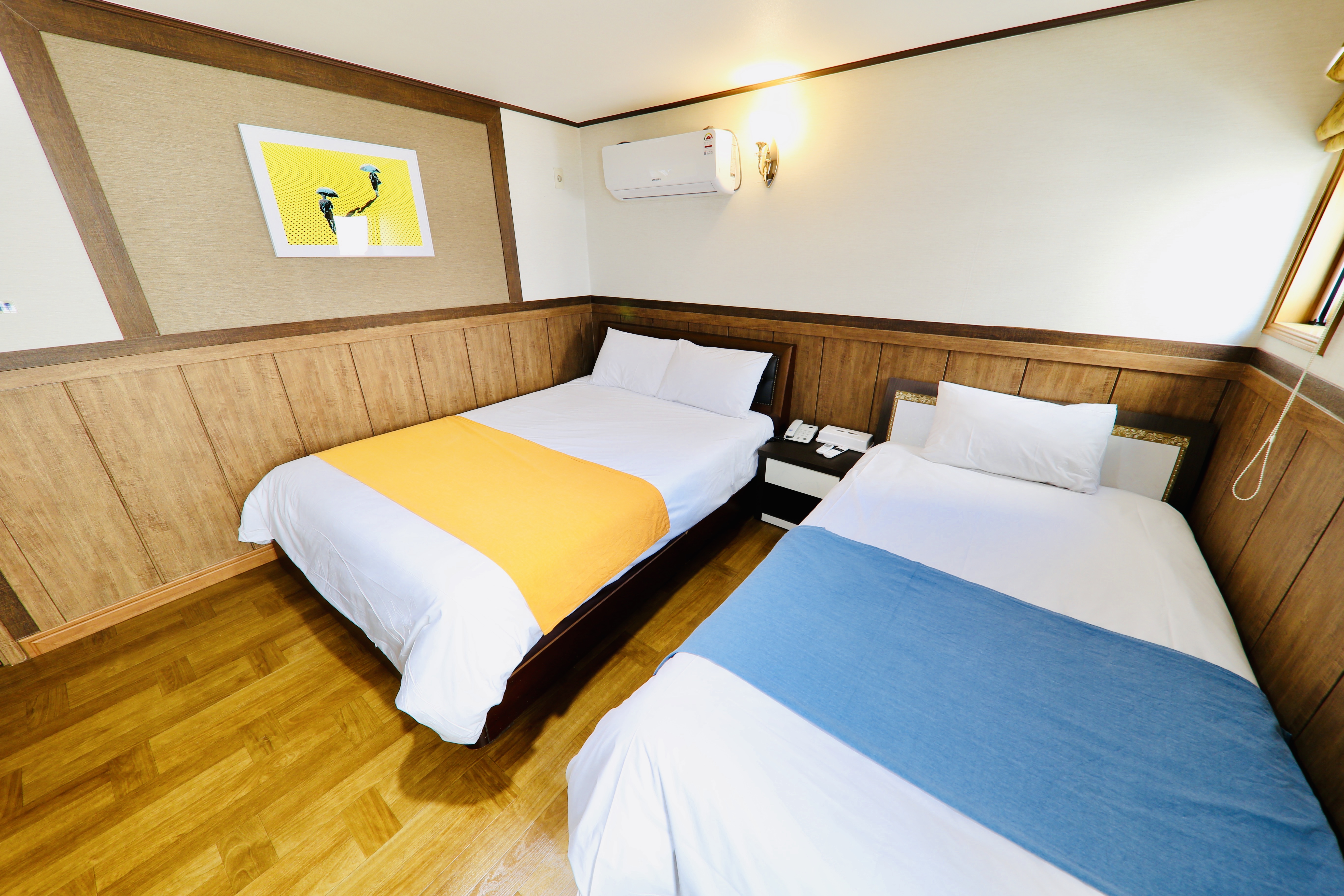 غرفة قياسية ثلاثية، Gallery Hotel Be 2/4