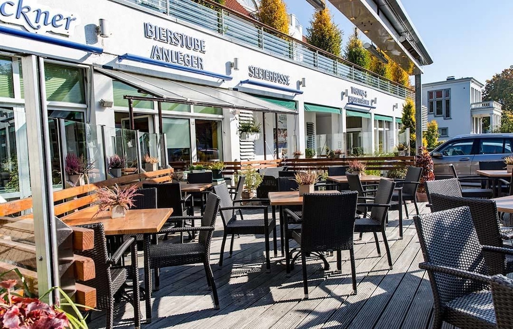 Seehotel Fahrhaus 32/36