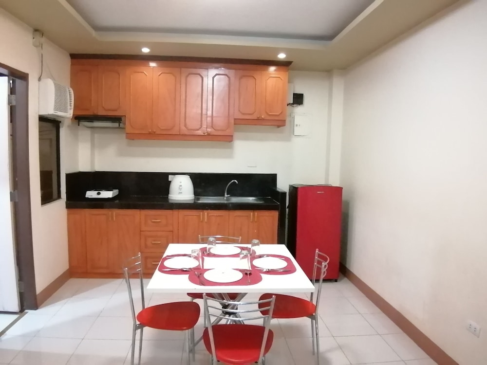 Manora Apartments And Guest House 49/66