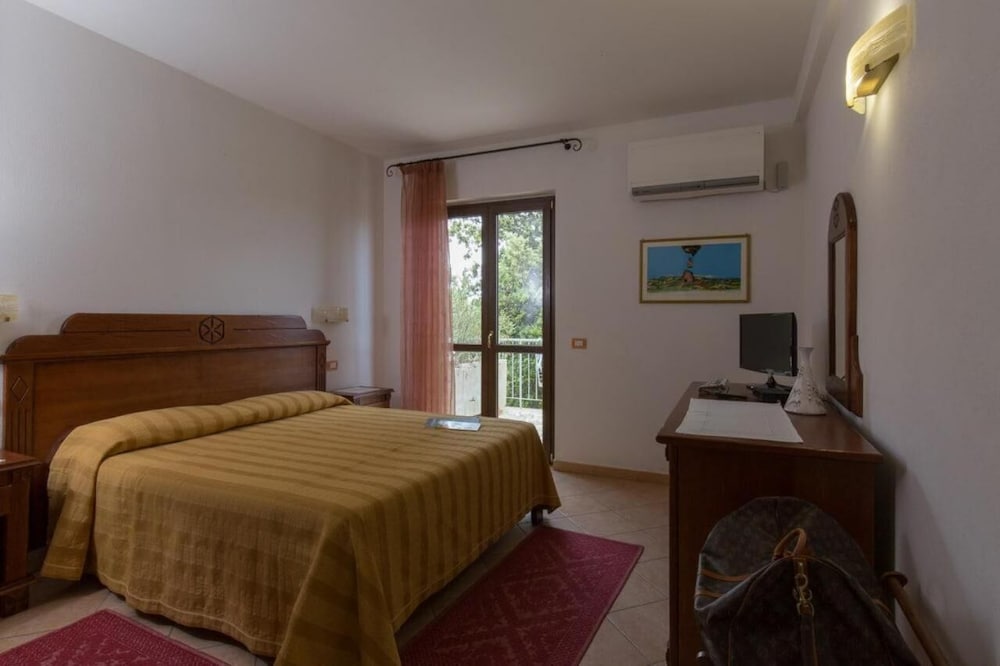 Hotel Ispinigoli 8/35