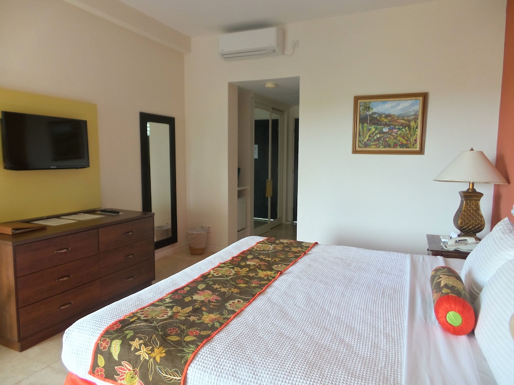 Coyaba Beach Resort Grenada 22/67