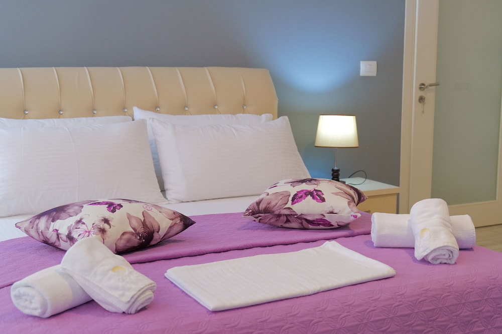 Oceanic Overview Suites 21/50