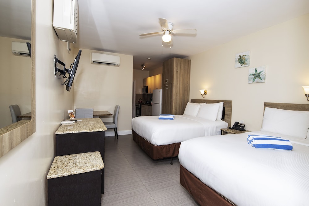Caribbean Resort by the Ocean 17/50