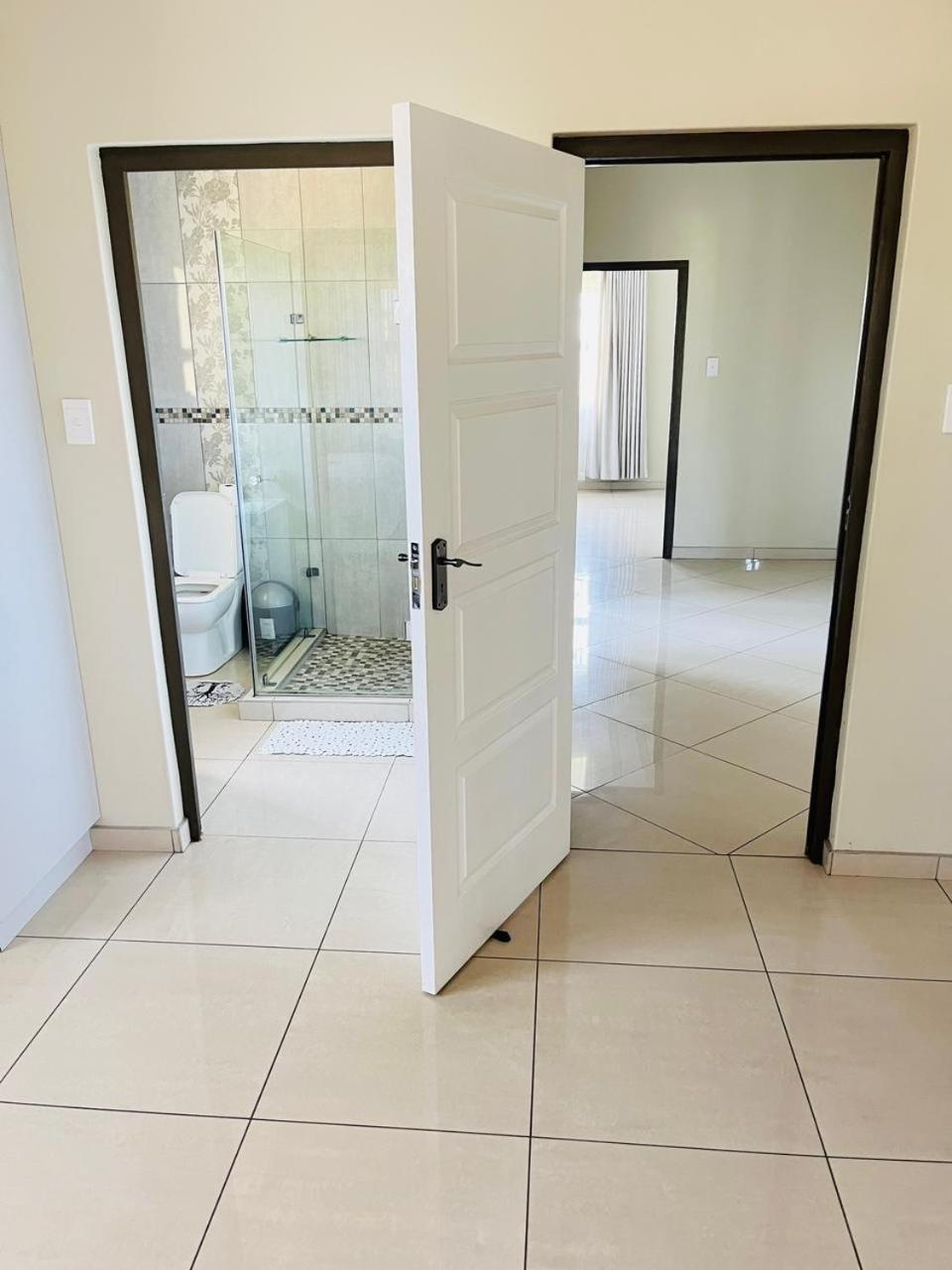 Langelihle Accommodation in Margate 35/37