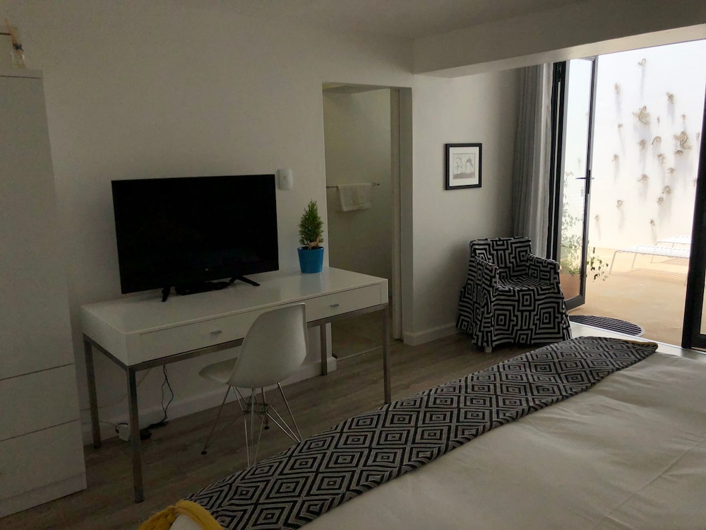 Karee Manor Guesthouse 28/40