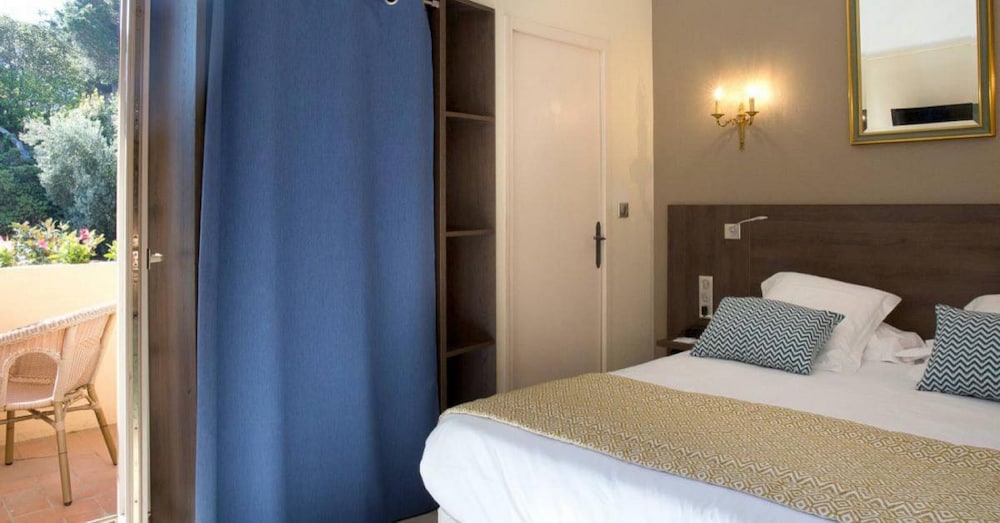 Hotel Le Mas Des Citronniers 19/48